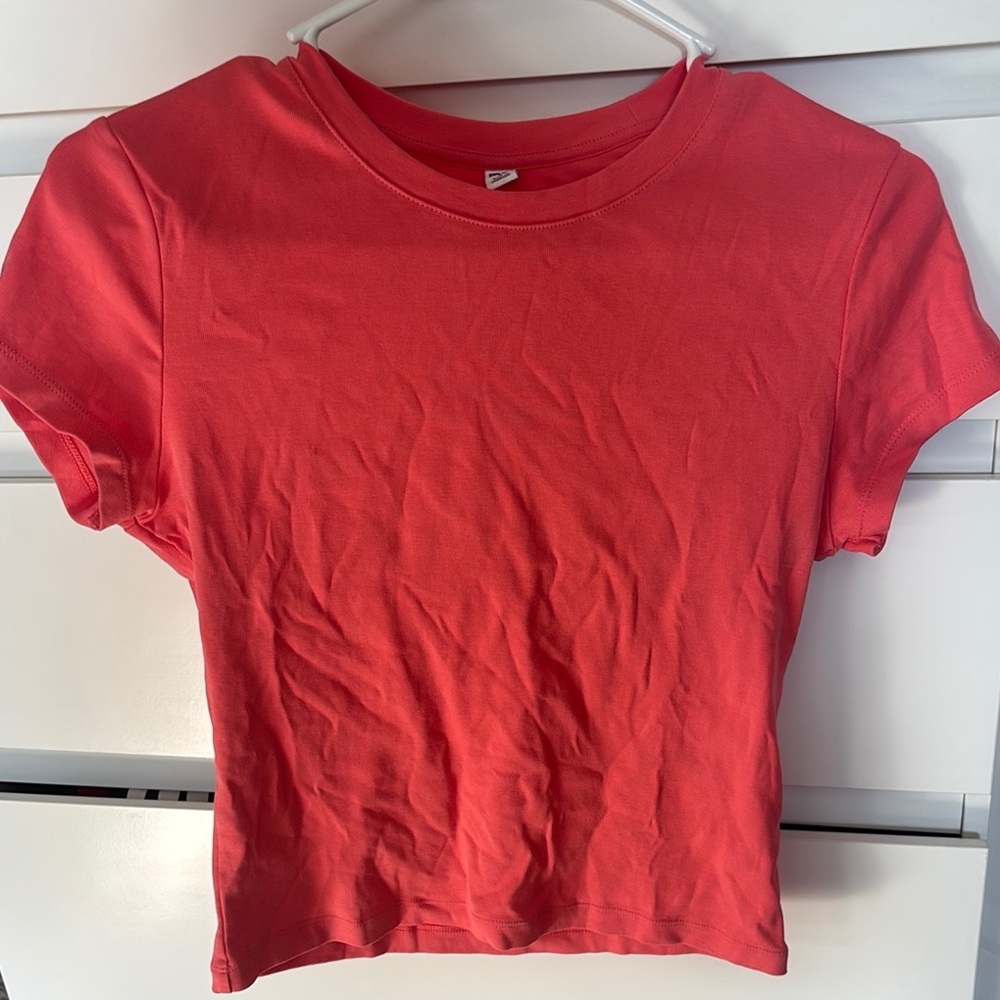Uniqlo Mini Tee Crop Fitted T-Shirt